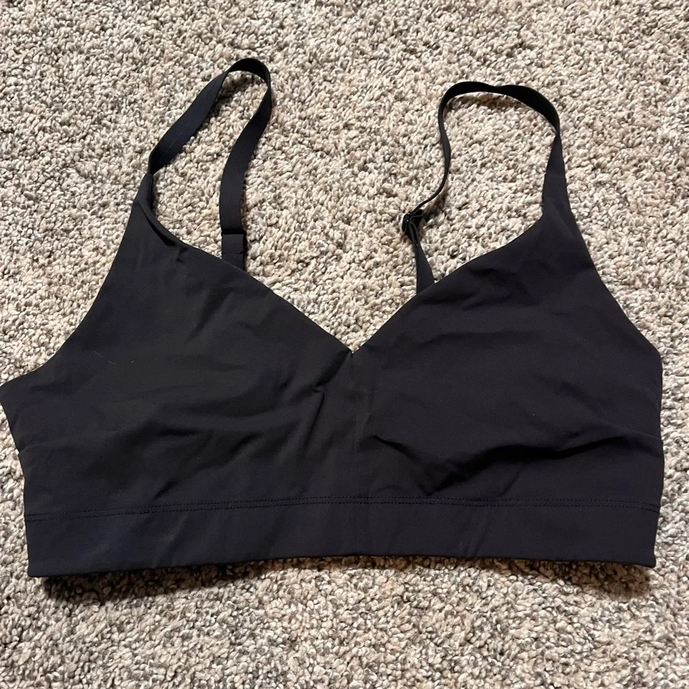 Outdoor Voices sports bra size medium